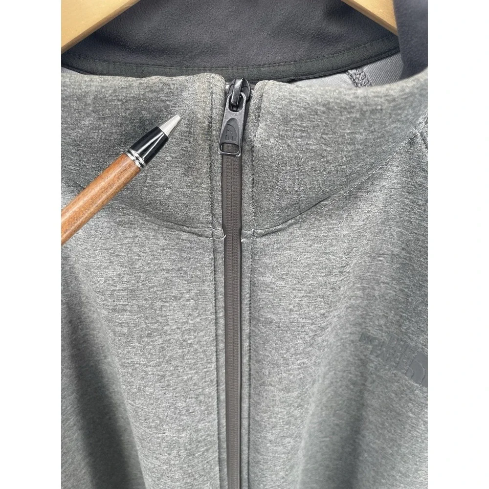 The North Face Men's XL Gray Full Zip Polyester Fleece‎ Jacket